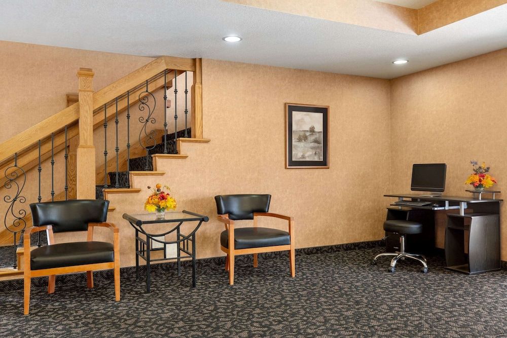 Travelodge by Wyndham North Platte 3