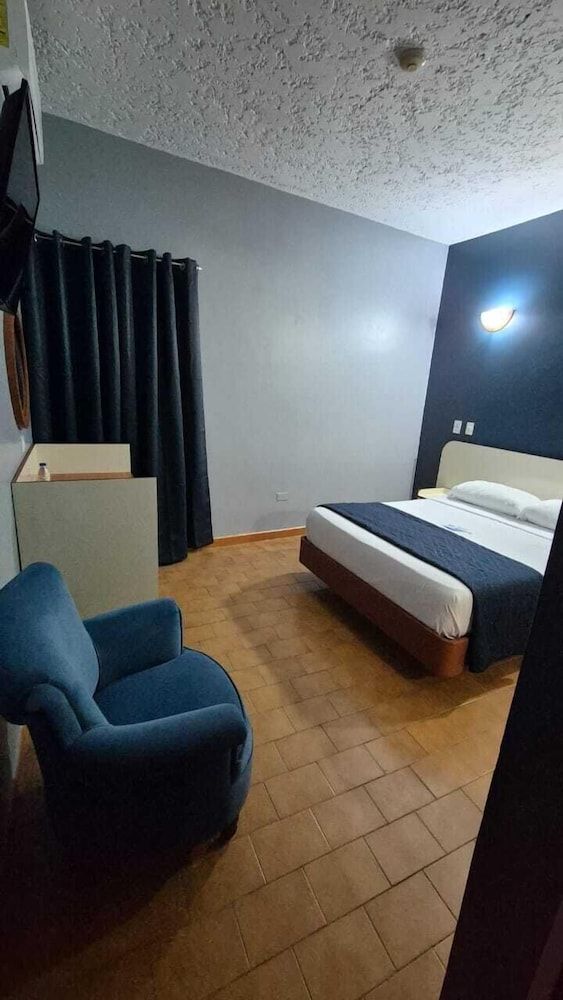 Hotel El Arroyo 3