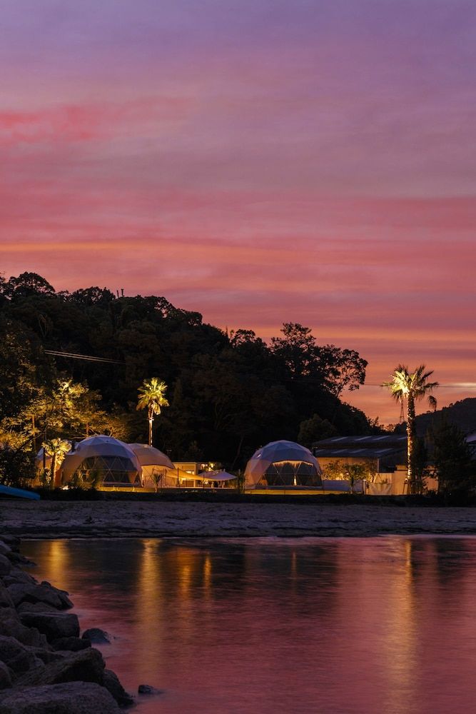 Sana Mane - Glamping 4 estrellas en Naoshima