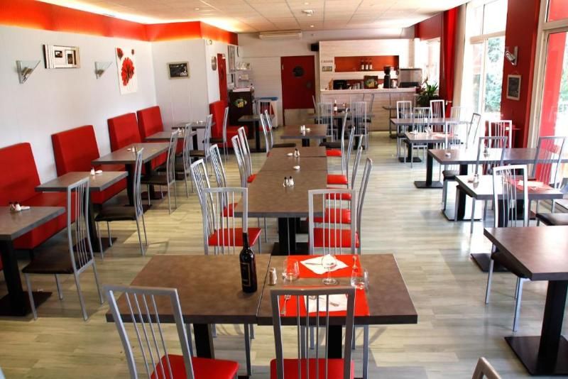 Hotel Le Relais D'auvergne 3