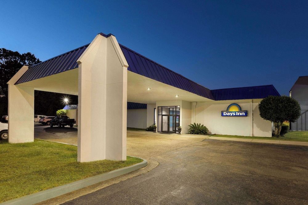 Days Inn by Wyndham McComb MS 2 estrelas em McComb