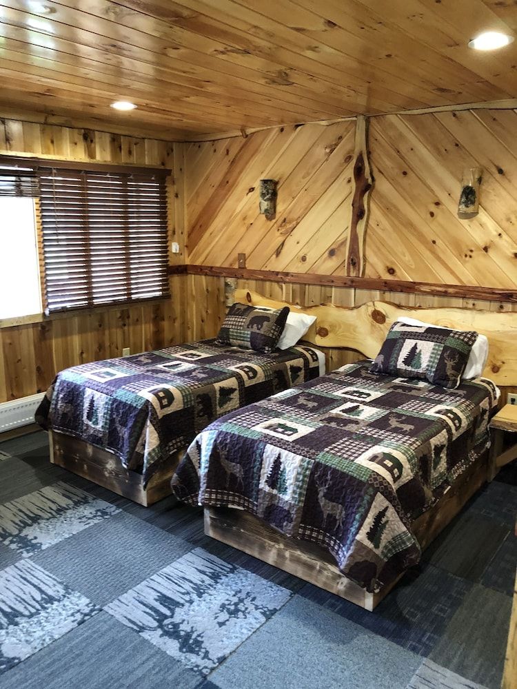The Halfway House Motel 2