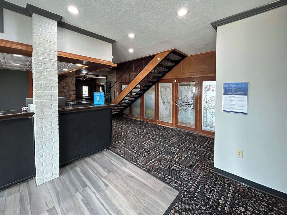 Motel 6 Ada, OK 3