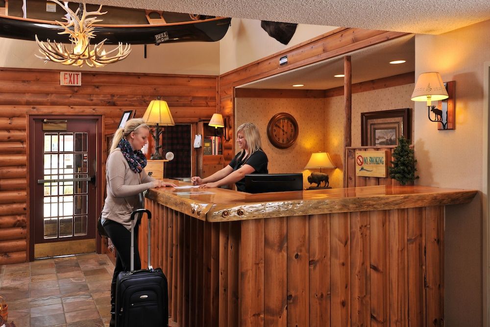 Boarders Inn & Suites by Cobblestone Hotels – Waukon 3