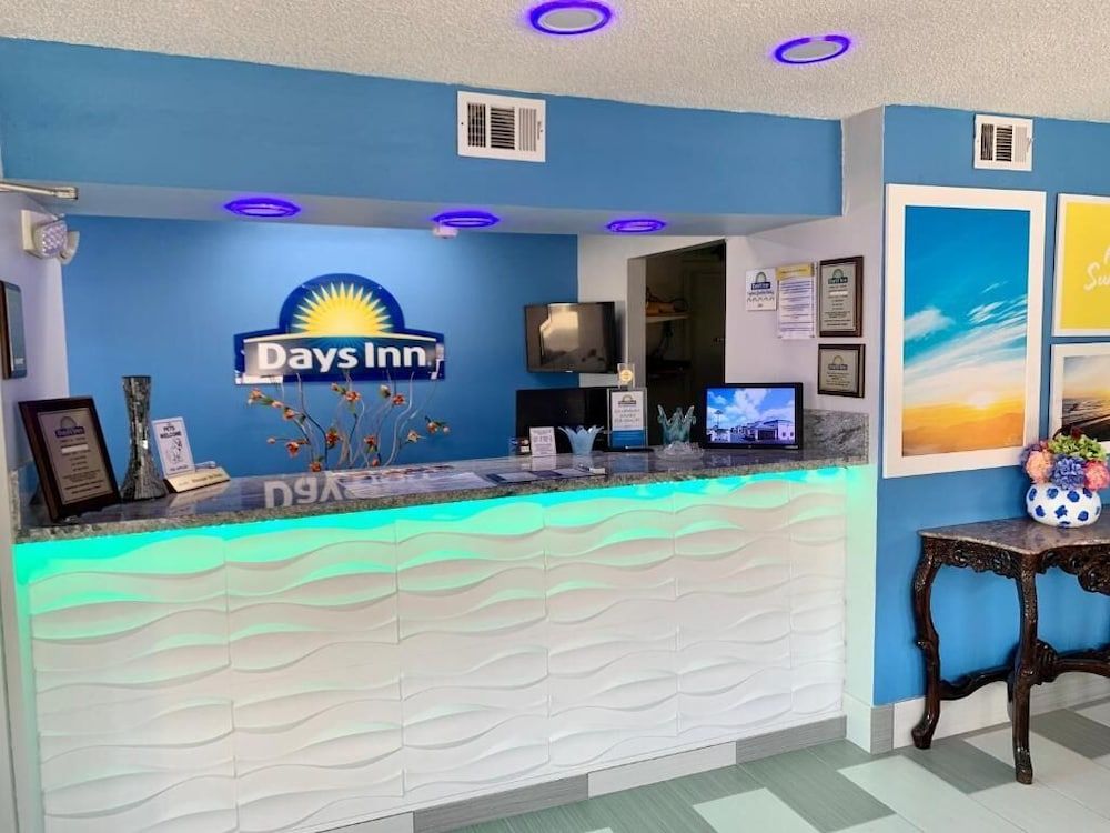 Days Inn by Wyndham Greenville 3