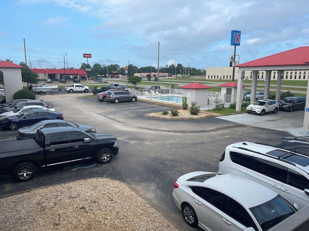 Motel 6 Abbeville, AL 2 estrellas en Abbeville