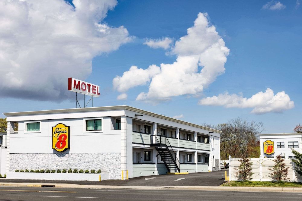 Super 8 by Wyndham Lindenhurst 2 estrelas em Lindenhurst