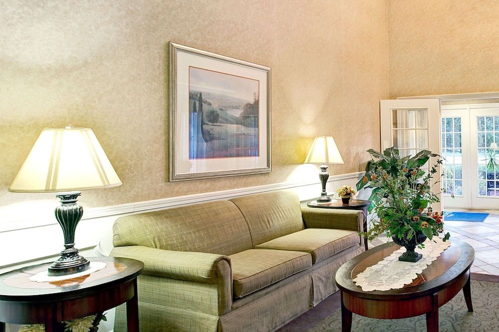 Baymont by Wyndham Sanford 3