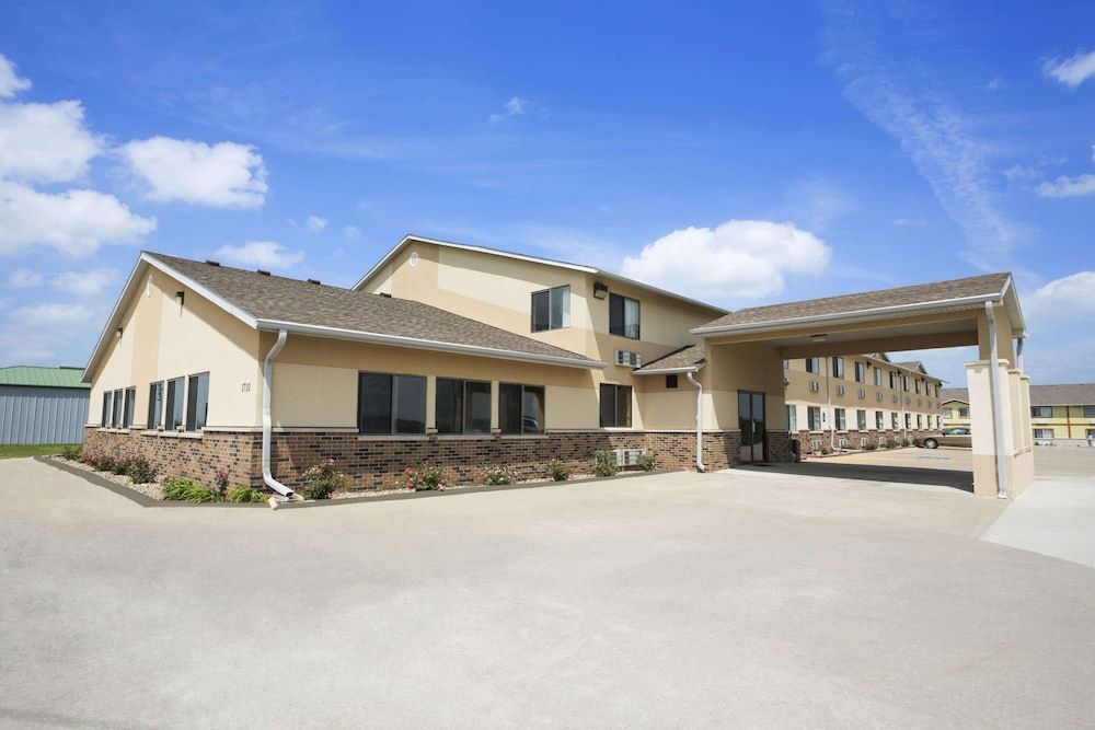 Super 8 by Wyndham Cameron 2 estrellas en Cameron