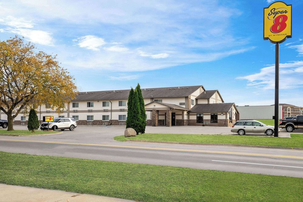 Super 8 by Wyndham Waverly 2 estrellas en Waverly