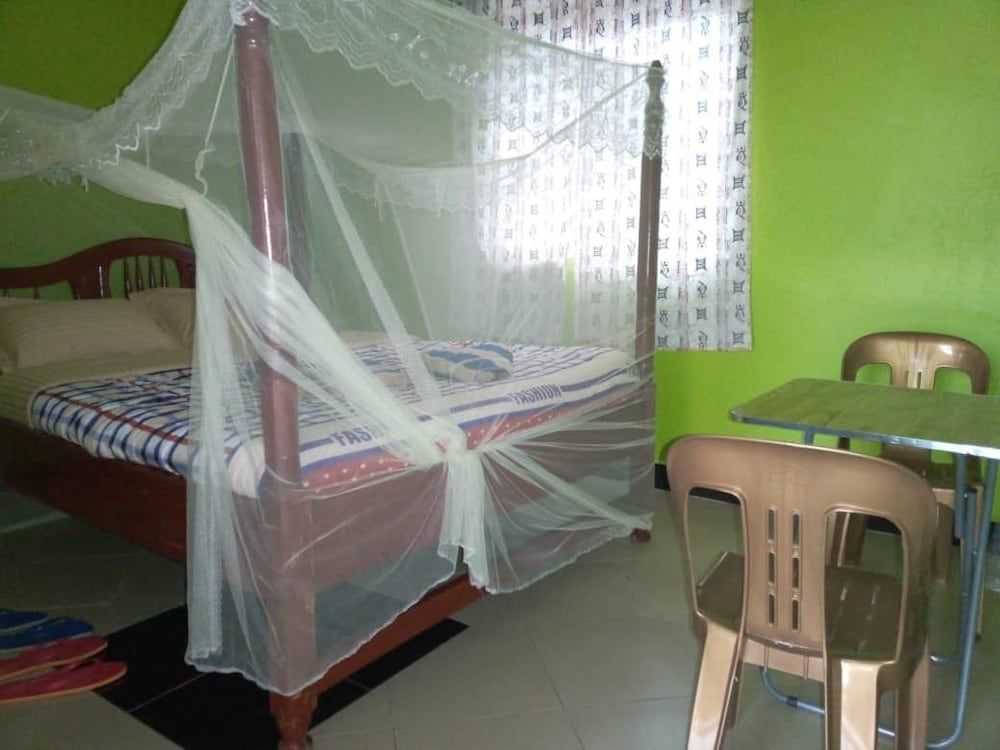 Sipi Travellers Lodge 3