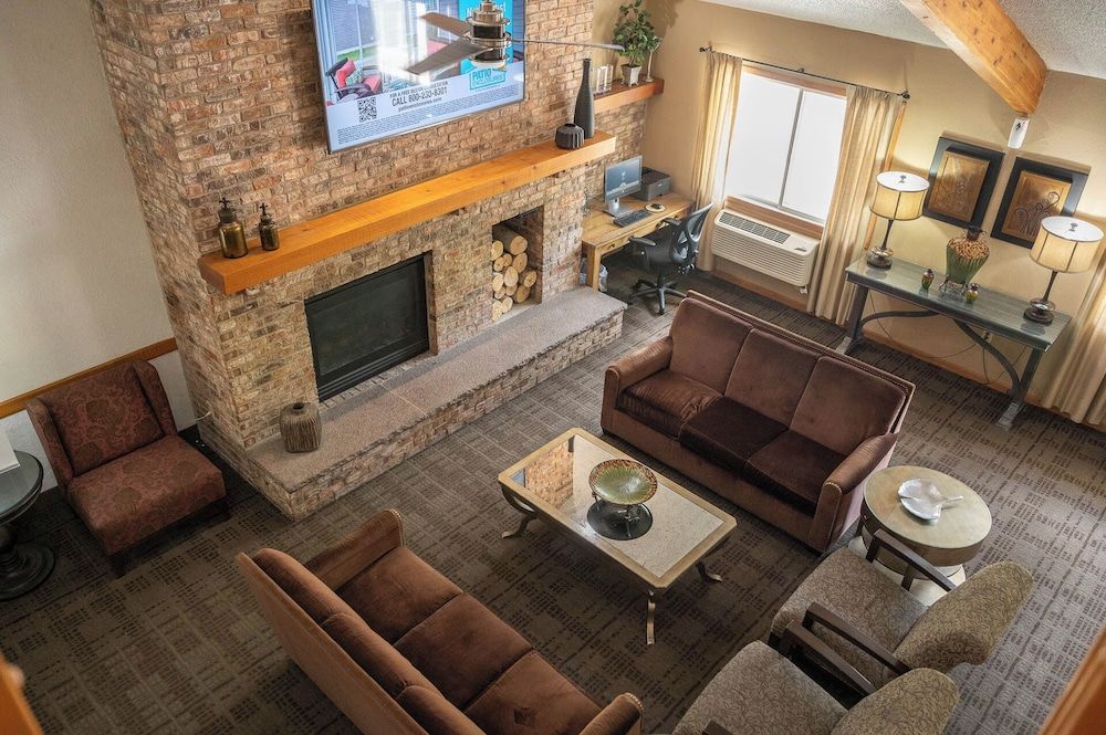 AmericInn by Wyndham Red Wing 3
