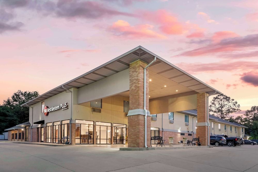 Best Western Plus Two Rivers Hotel & Suites 3 estrellas en Demopolis