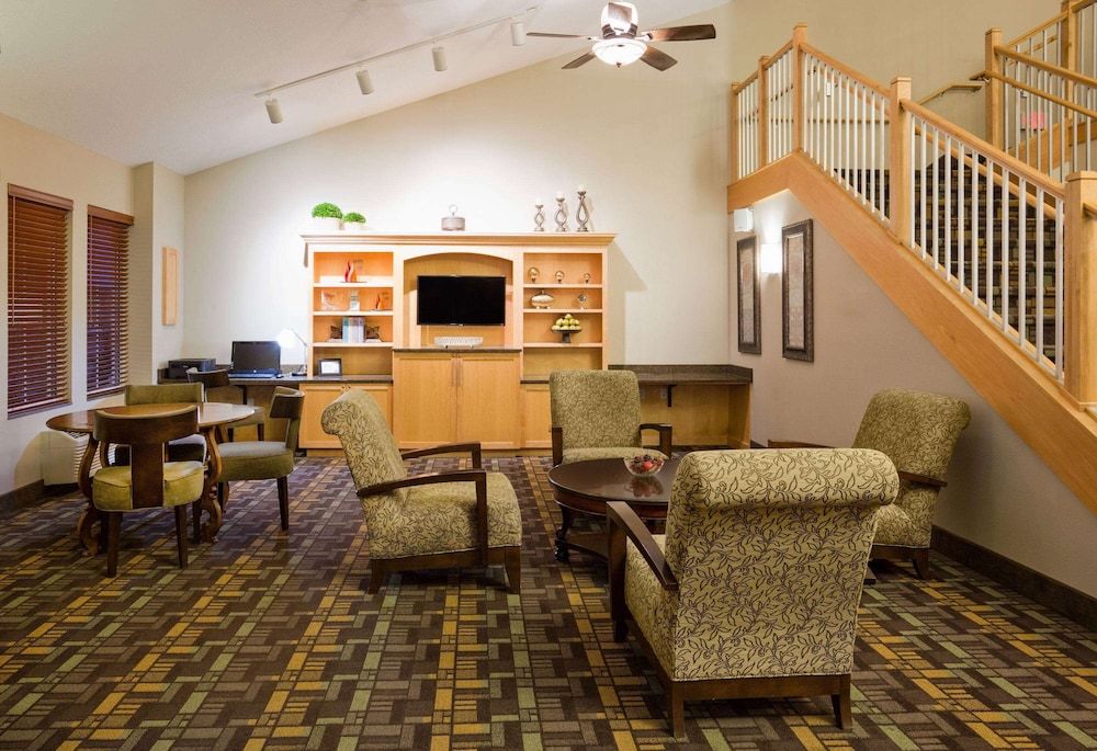 AmericInn by Wyndham Osage 2