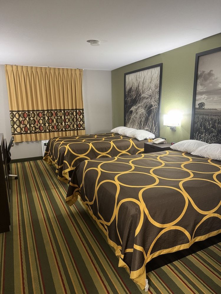 Super 8 by Wyndham Chanute 2 estrellas en Chanute