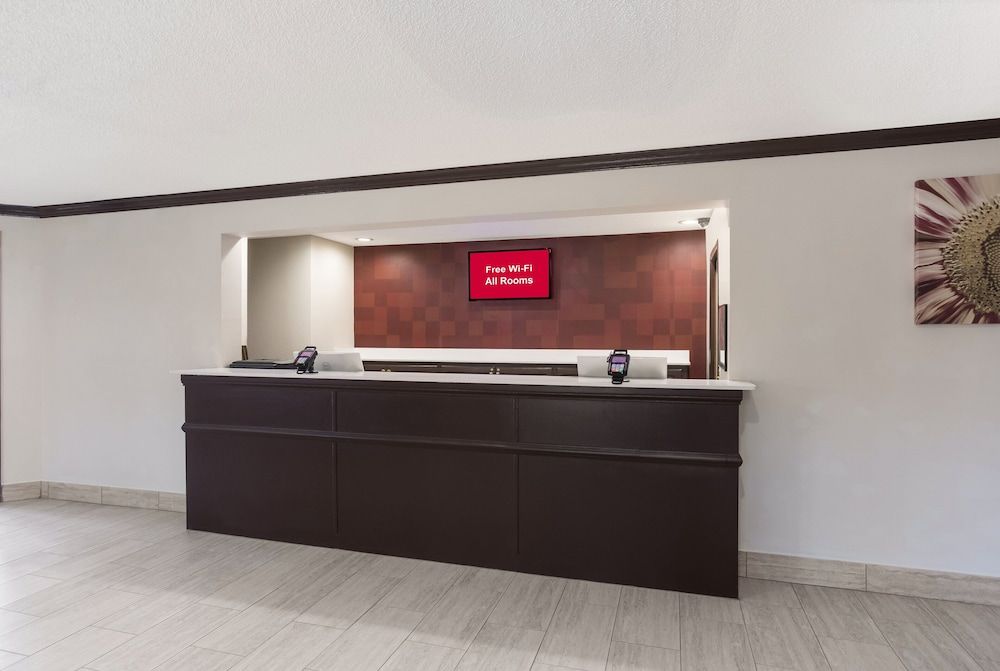 Red Roof Inn & Suites Corbin 2