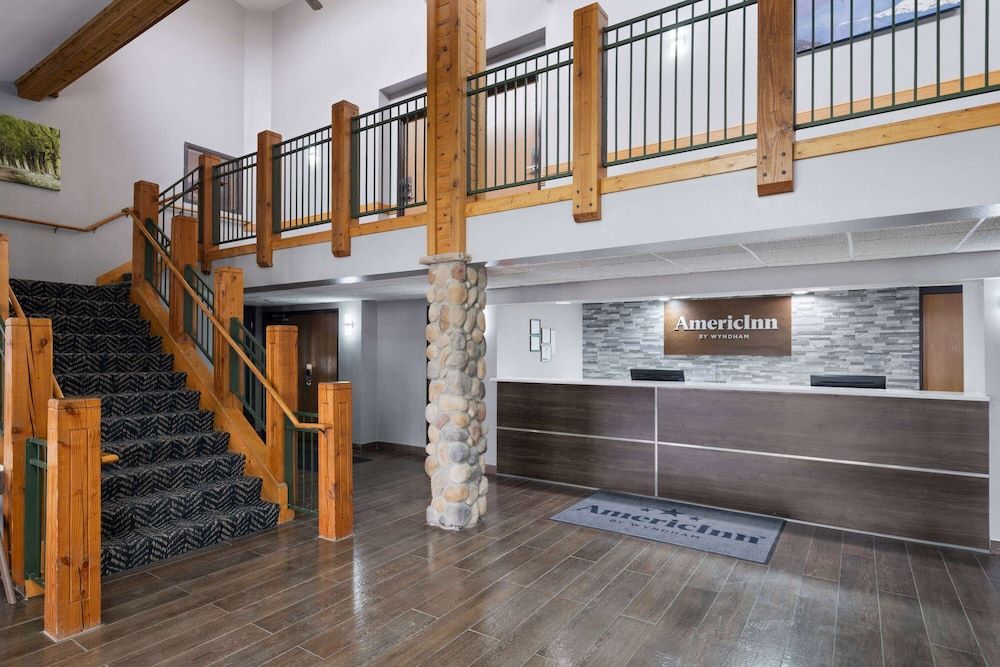 AmericInn by Wyndham Stuart 2