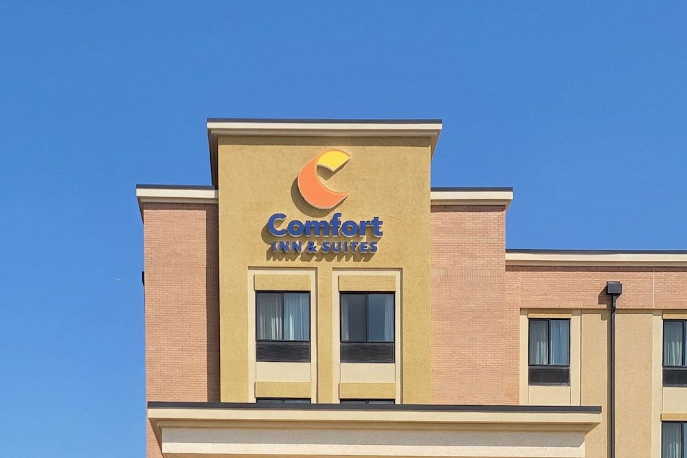 Comfort Inn & Suites Watford City 2 estrellas en Watford City