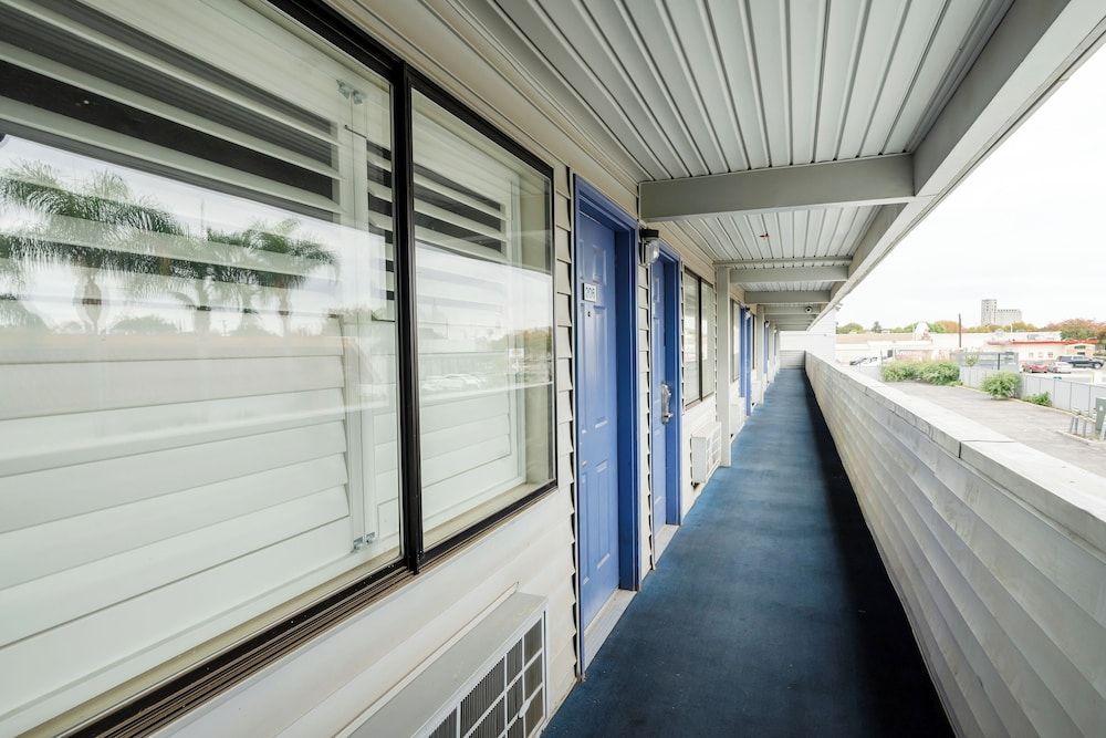 Budget Inn Corcoran Near Tulare CA 43 3