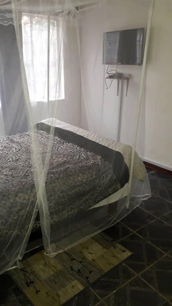 MATT Bed & Breakfast 3