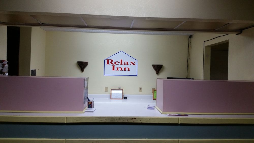 Relax Inn 2
