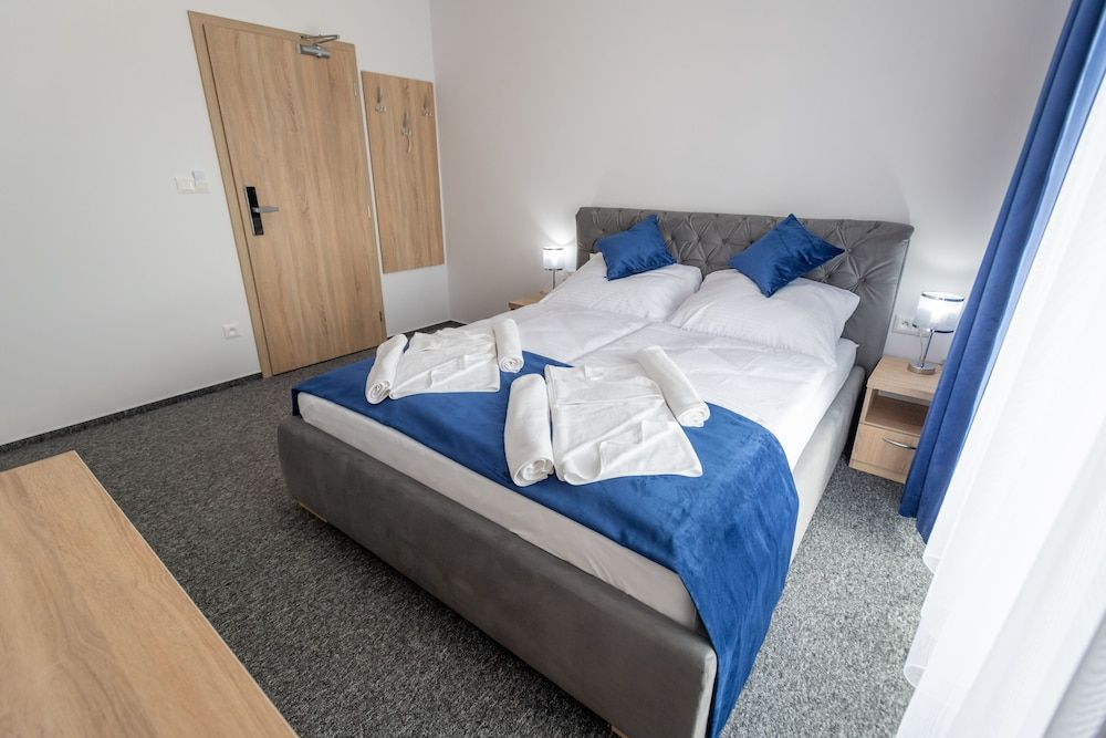 Hotel Prístav 2