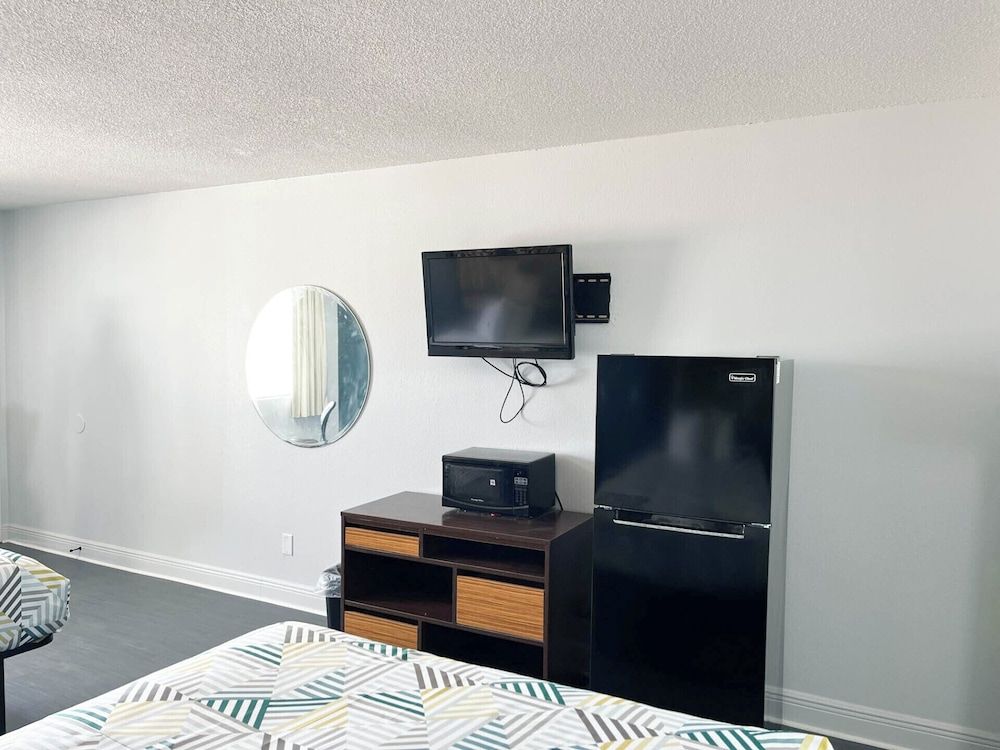 Studio 6 Opelousas, LA 3