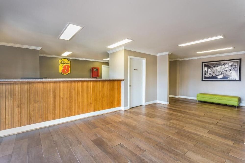 Studio 6 Opelousas, LA 2