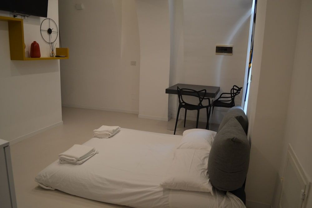 Corte Cairoli B&B and Suite 3