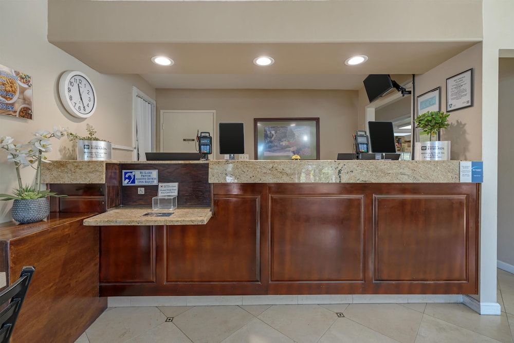 Best Western La Posada Motel 3