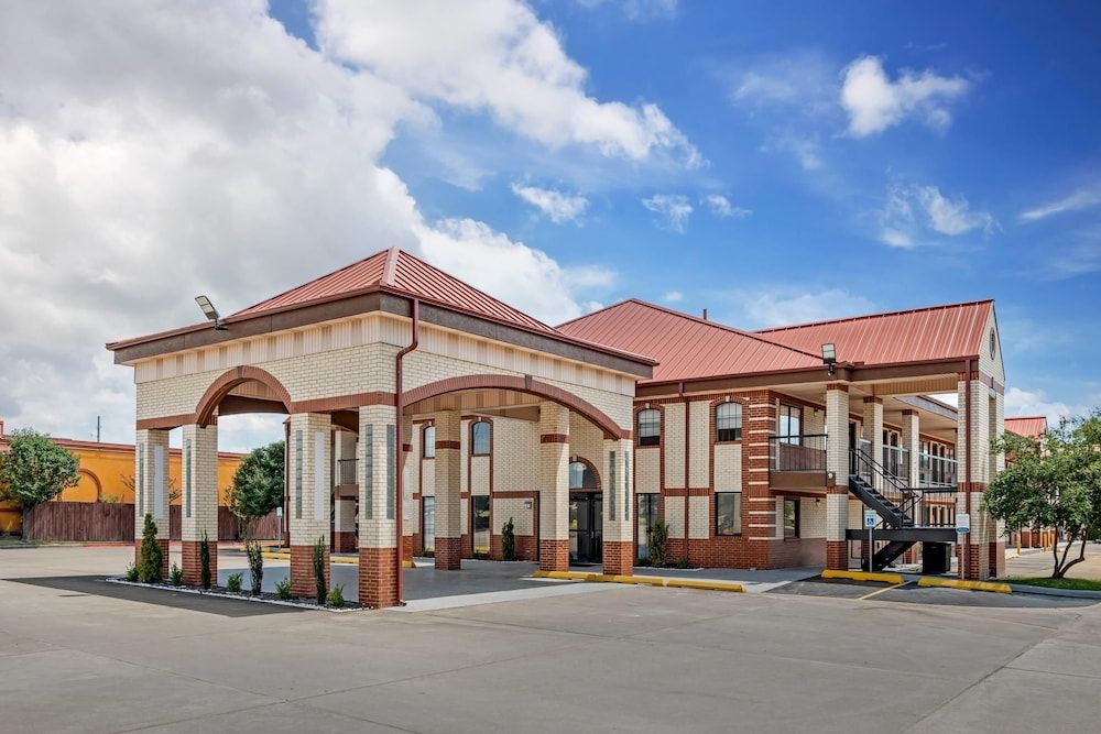Quality Inn & Suites New Boston - Texarkana West 2 estrellas en New Boston