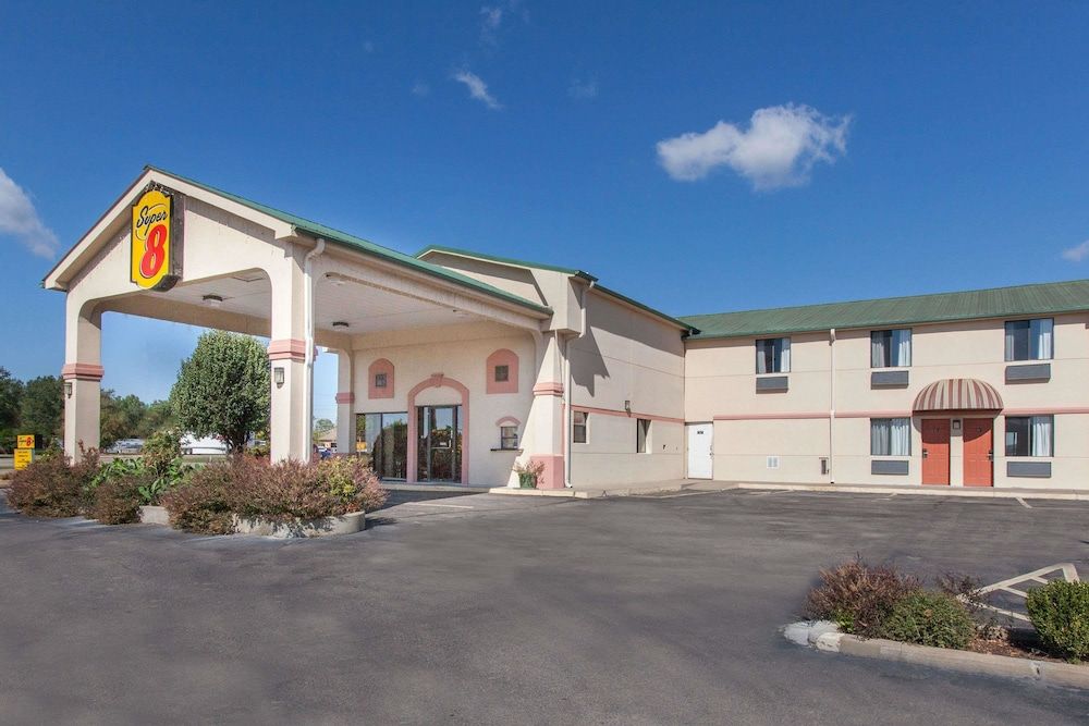 Super 8 by Wyndham Sallisaw 2 estrelas em Sallisaw