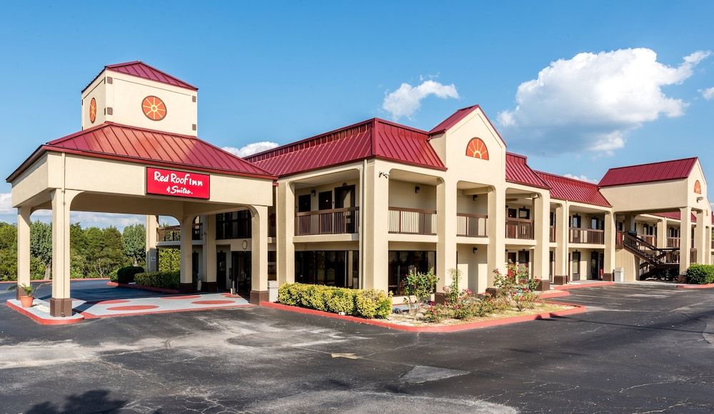 Red Roof Inn & Suites Clinton, TN 2 estrellas en Clinton