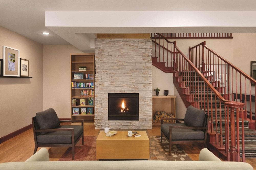 Country Inn & Suites by Radisson, Willmar, MN 2