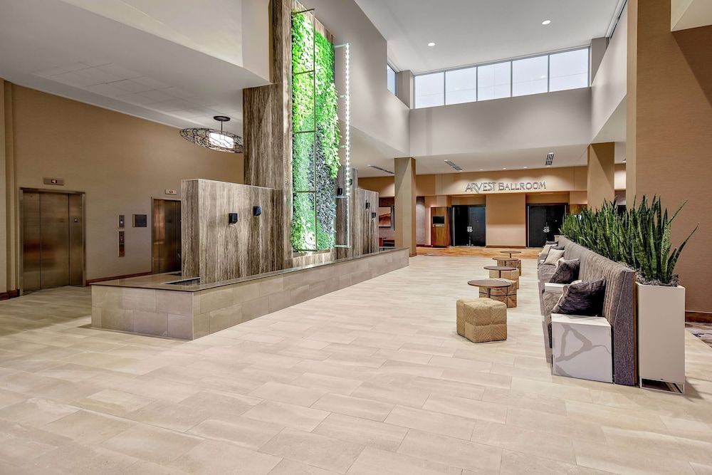 Embassy Suites by Hilton Jonesboro Red Wolf Convention Center 2