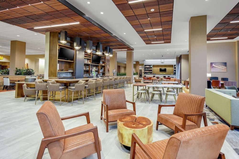 Embassy Suites by Hilton Jonesboro Red Wolf Convention Center 3