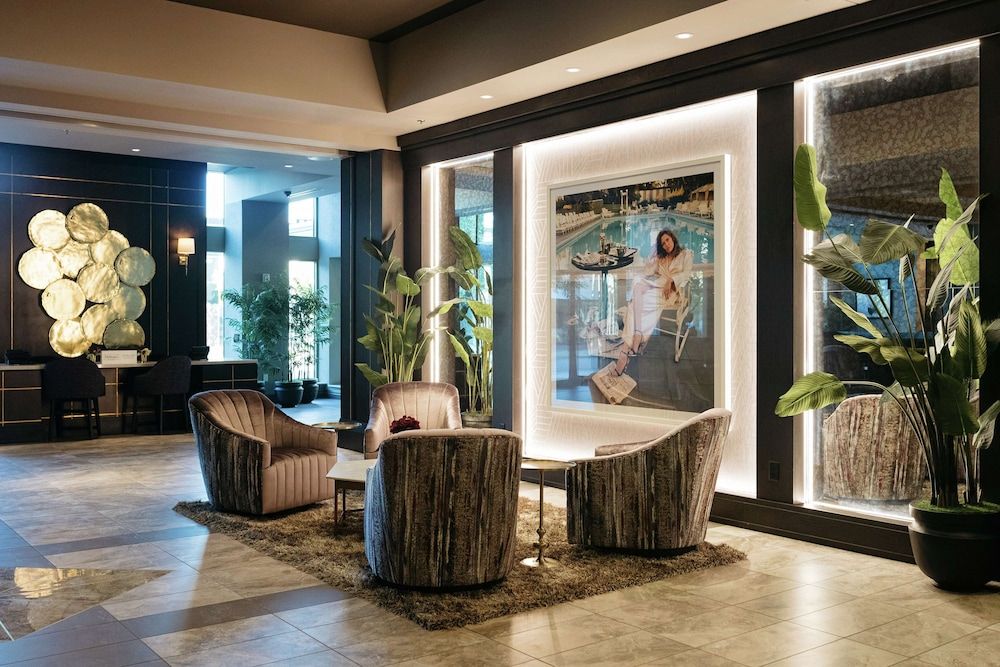 The Axis Moline Hotel, Tapestry Collection by Hilton 3