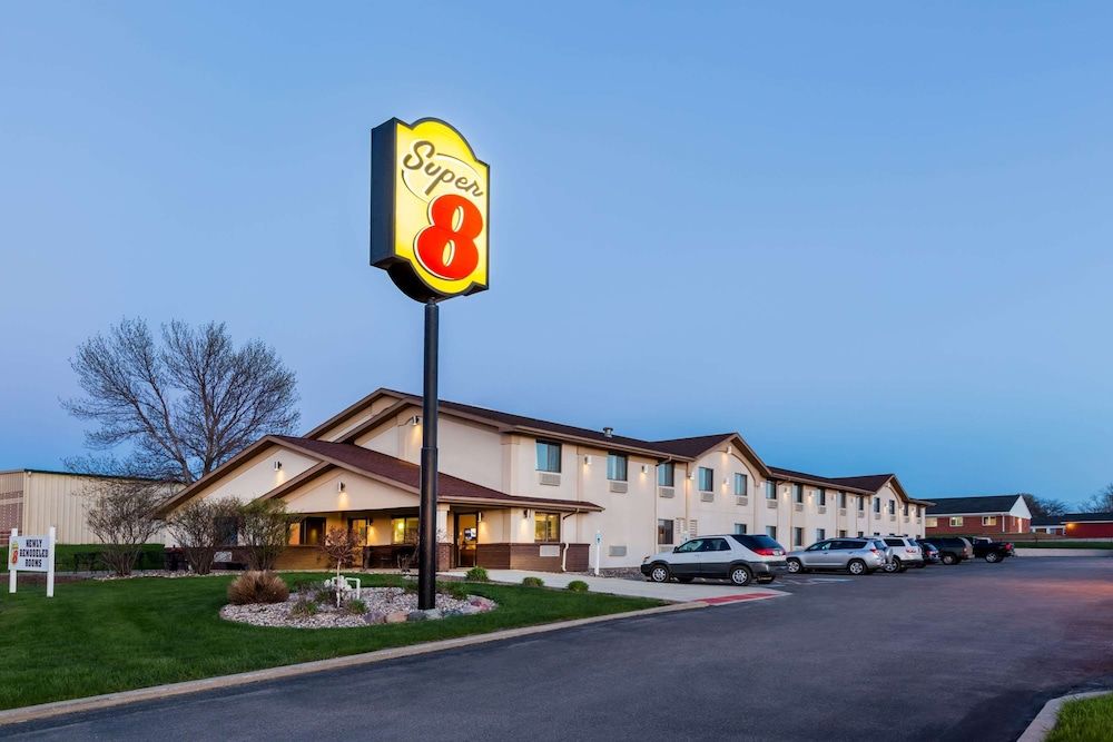 Super 8 by Wyndham Spirit Lake/Okoboji 2 estrellas en Spirit Lake