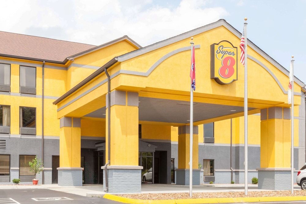 Super 8 by Wyndham Crossville TN 2 estrellas en Crossville