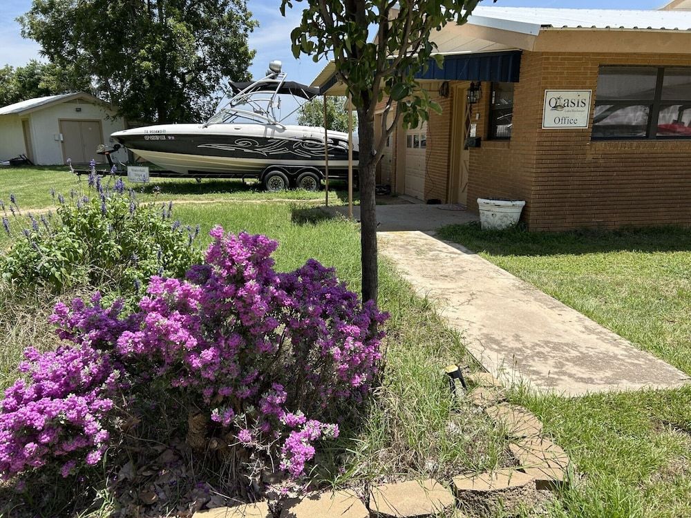 Oasis Lake Buchanan -1 estrellas en Bluffton