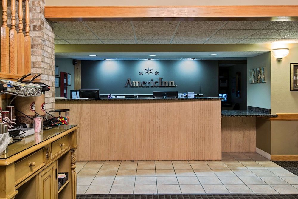 AmericInn by Wyndham Iowa Falls 3