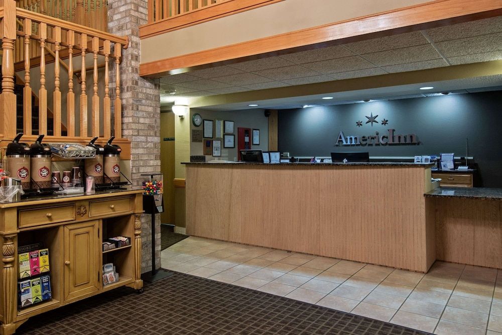 AmericInn by Wyndham Iowa Falls 2