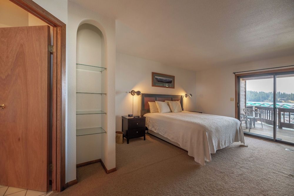 Pend Oreille Shores Resort 3