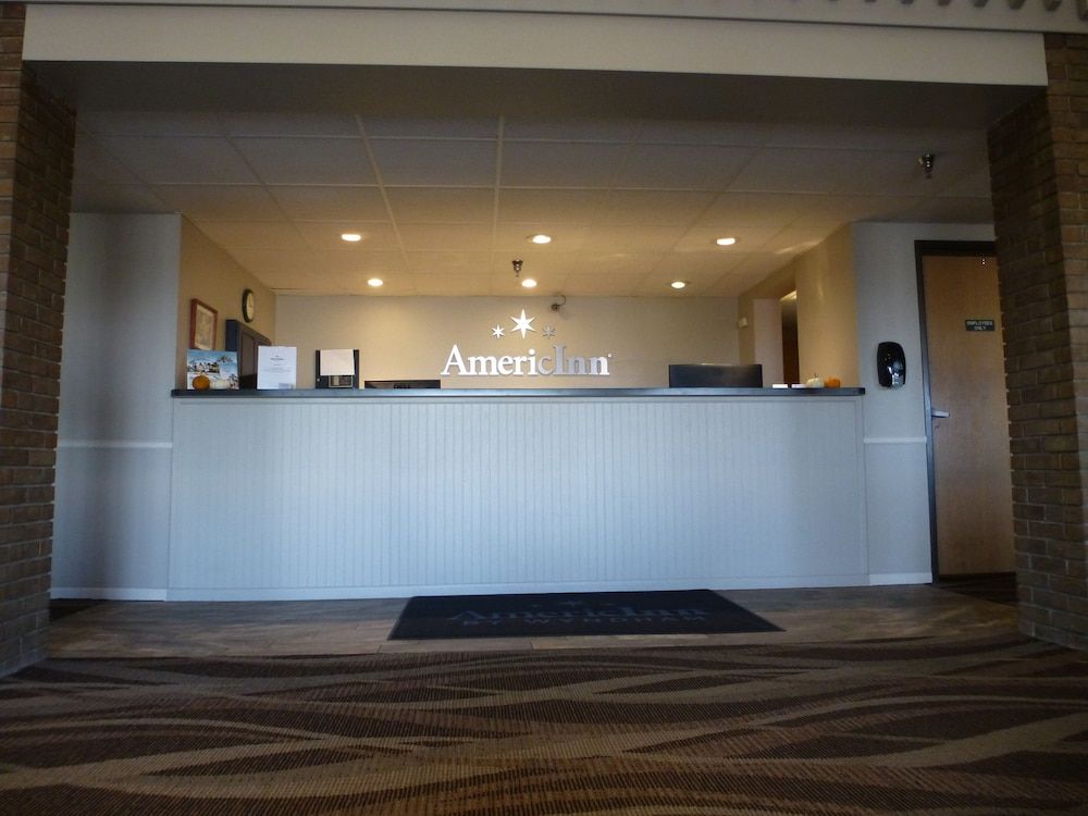 AmericInn by Wyndham Mitchell 3