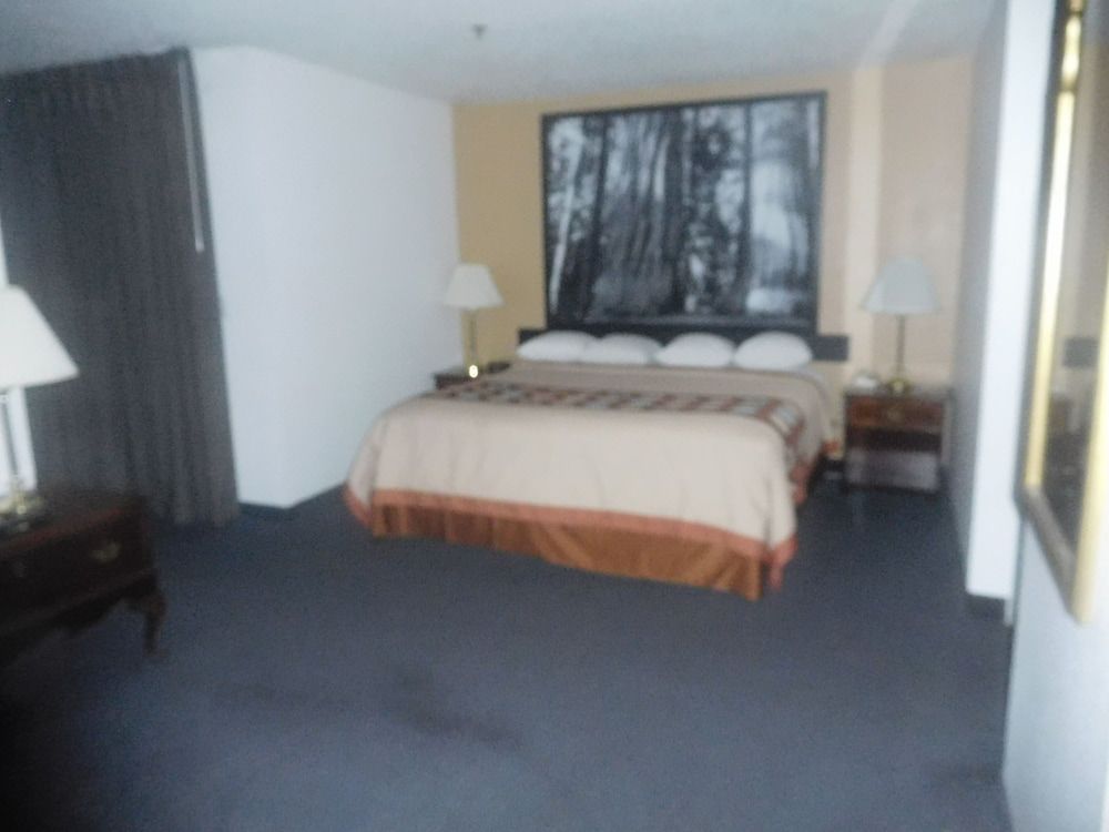 Super 8 by Wyndham Oroville 3