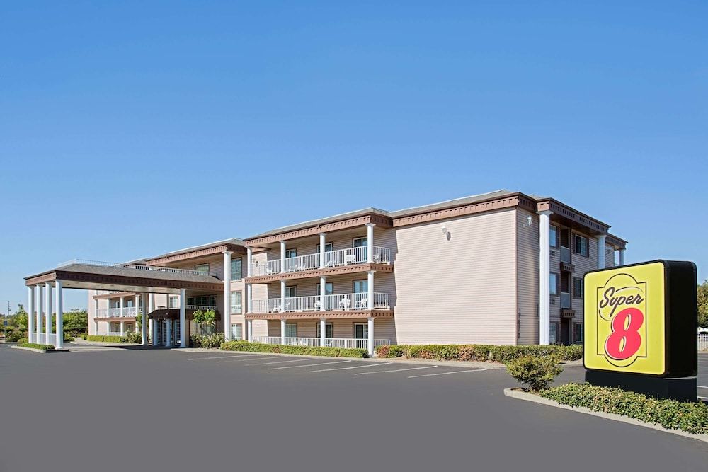 Super 8 by Wyndham Oroville 2 estrelas em Oroville