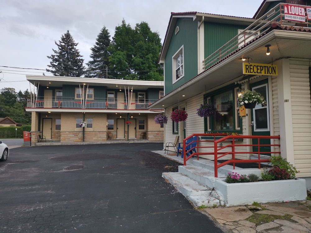 motel St Hilaire 2 estrellas en Mont-Saint-Hilaire