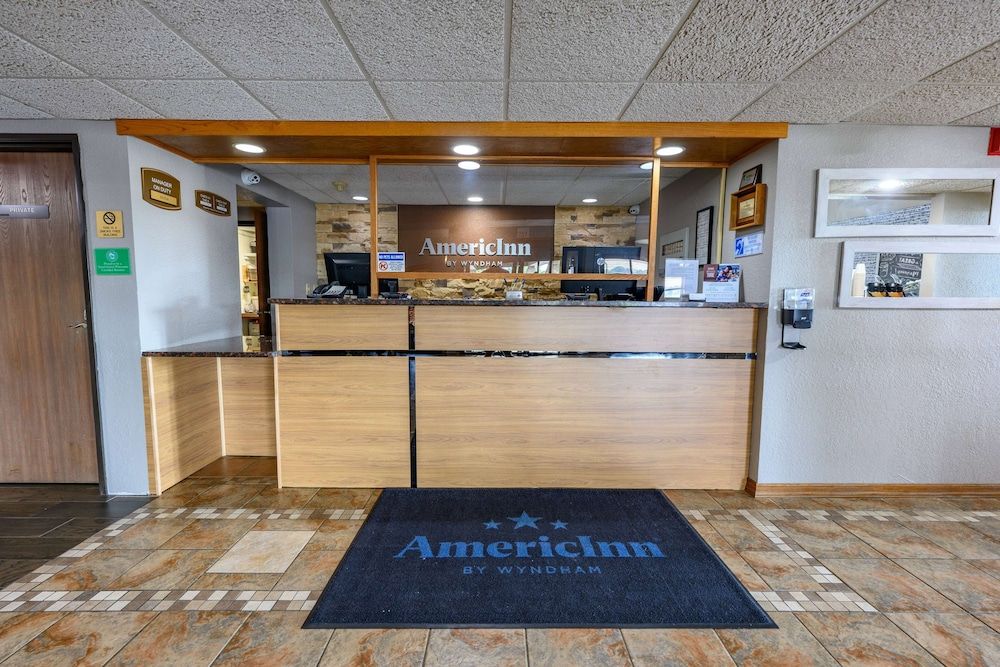 AmericInn by Wyndham Monroe 3