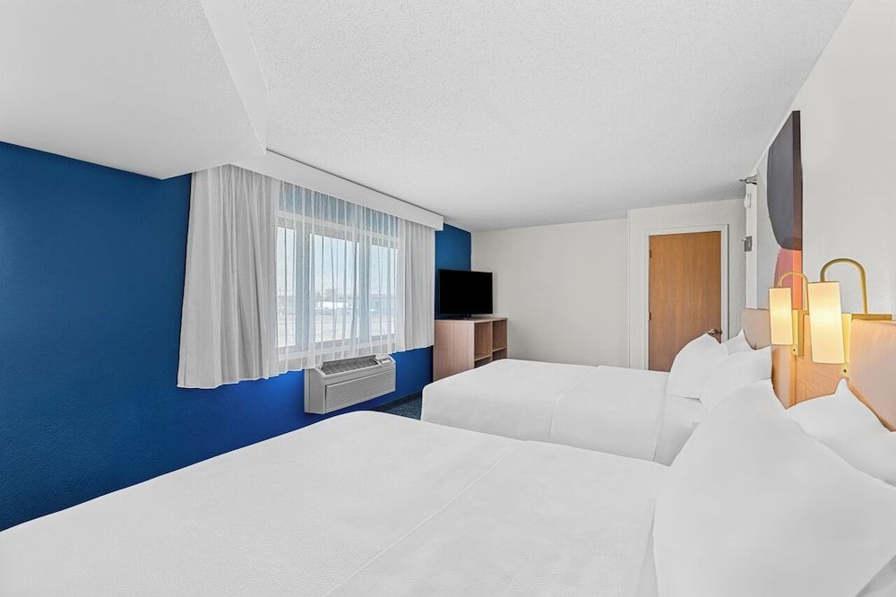 Spark by Hilton Cedar Falls 3