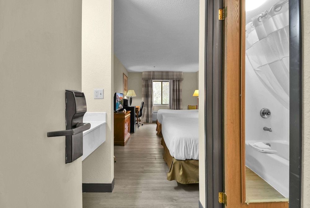 Baymont by Wyndham Zanesville 3